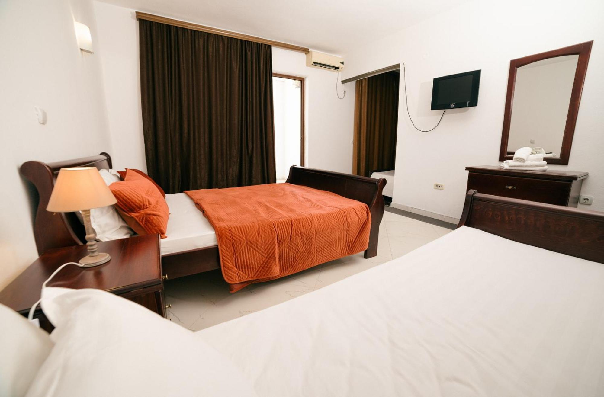 Apartments Contessa Ulcinj Exterior foto
